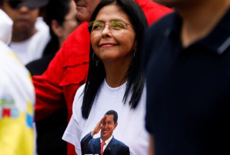 Venezuela: un año después del «robo electoral», se radicaliza el autoritarismo