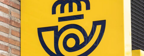 Correos suspende los envíos de paquetes de bajo valor a Estados Unidos por los aranceles