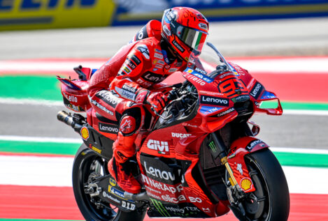 Marc Márquez amplía la ventaja en Hungría con su séptimo doblete consecutivo