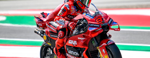 Marc Márquez amplía la ventaja en Hungría con su séptimo doblete consecutivo