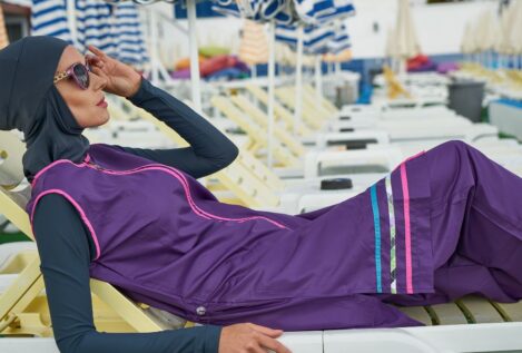 El nuevo régimen de Siria impone el uso del burkini en playas y piscinas públicas