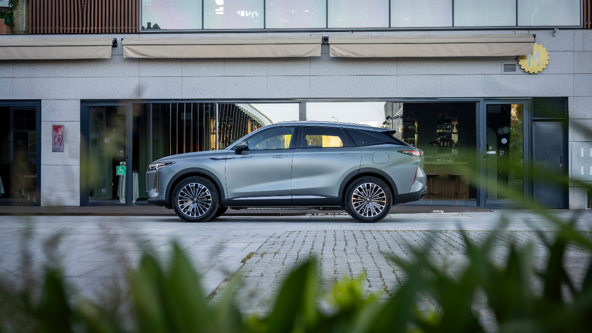 Omoda 9 SHS Hybrid, el rival incómodo de los SUV prémium a mitad de precio