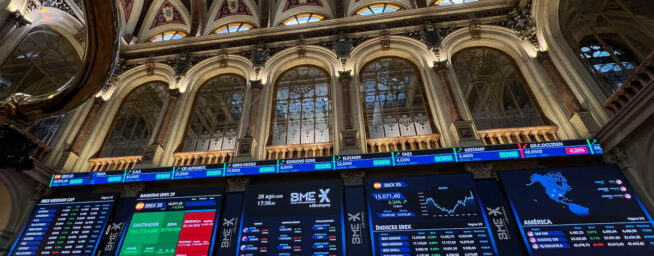 La bolsa logra un nuevo máximo anual por los rumores de una bajada de tipos en EEUU