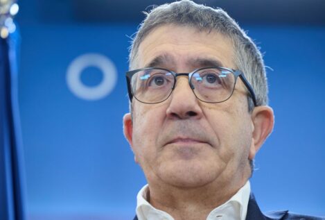 El PSOE dice que la ideología ayuda frente a los fuegos y el PP acusa al Gobierno de abandono