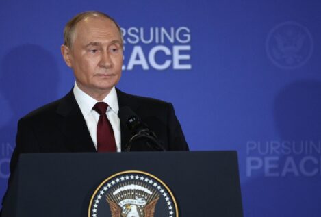 La Inteligencia británica alerta de que Rusia enseña a usar drones en cientos de escuelas