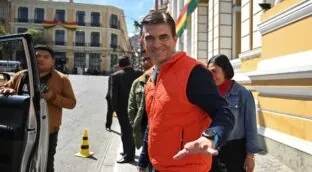 Rodrigo Paz Pereira da la sorpresa y encabeza la primera vuelta de las presidenciales de Bolivia