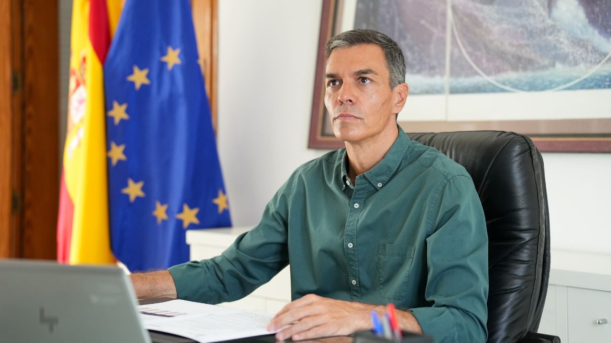Sánchez pone en situación de alerta a los altos funcionarios del Estado