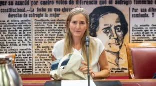 Aagesen critica la «ceguera» de quien no ve el cambio climático tras la ola de incendios