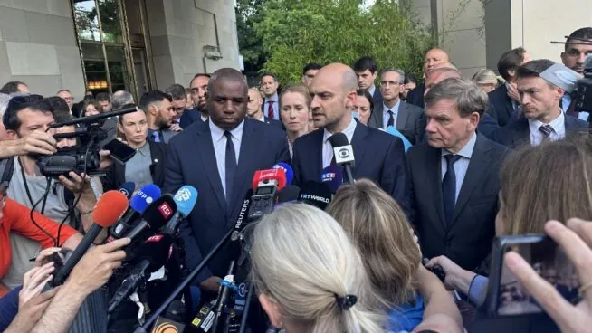 Alemania, Francia y Reino Unido dan el primer paso para reactivar sanciones de la ONU a Irán