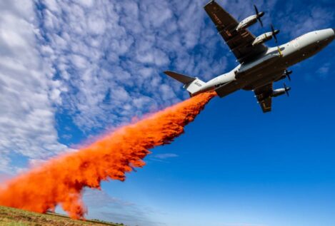 Defensa apuesta por adaptar aviones A400M ante la falta de medios contra los incendios