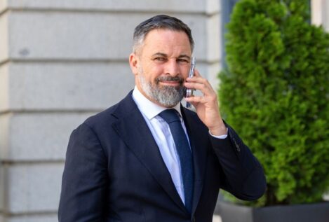 Otro obispo de la Iglesia alude a Abascal al criticar a los «sedicientes» católicos