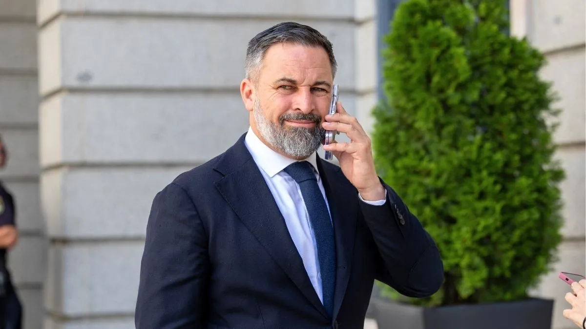 Otro obispo de la Iglesia alude a Abascal al criticar a los «sedicientes» católicos