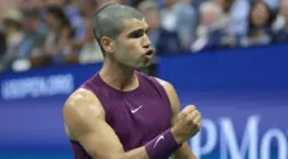 Alcaraz arrasa a Bellucci con récord incluido en el US Open