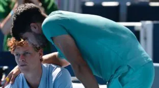 Alcaraz se proclama campeón del Masters 1.000 de Cincinnati tras la retirada de Sinner