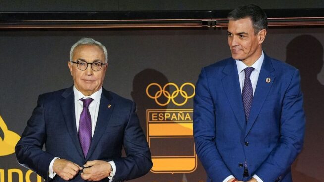 La limitación de mandatos en el deporte tumba a un barón de Villar, mientras Blanco la bloquea