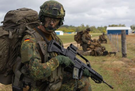 Alemania da luz verde a instaurar un servicio militar voluntario