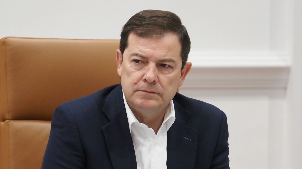 Brigadistas niegan el saludo a Mañueco y lo justifican en su enfado por su gestión