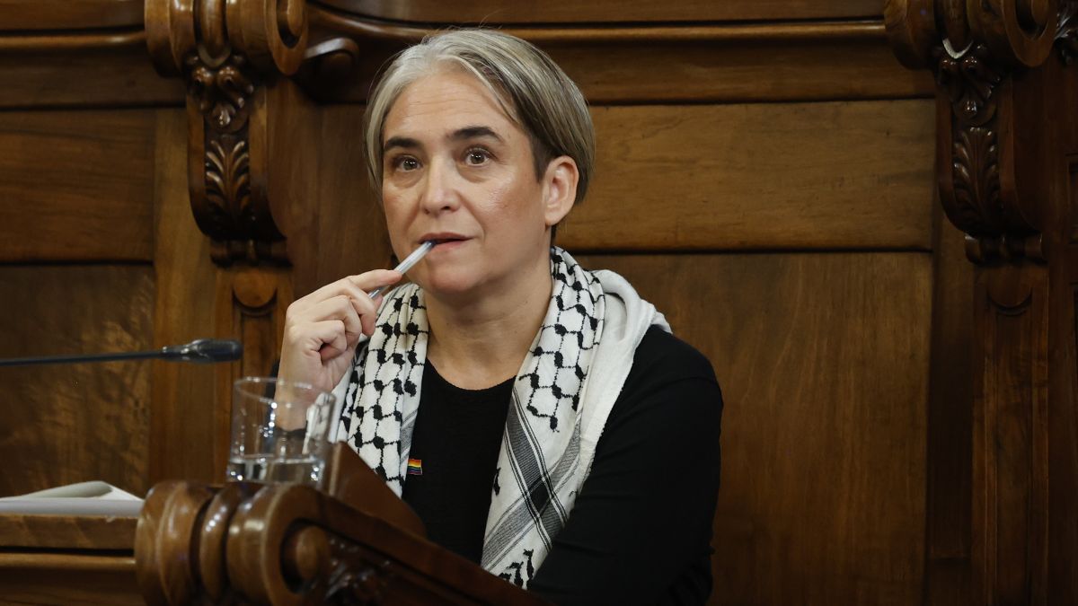 Ada Colau se unirá a una flotilla que partirá de Barcelona hacia Gaza: «Debemos actuar»