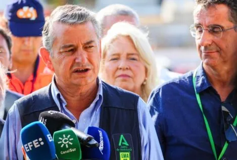 El incendio forestal de Tarifa (Cádiz) es provocado, según la Junta de Andalucía