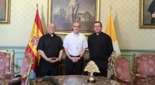 Defensa reduce a 58.000 euros el catering de menús para el Arzobispado castrense