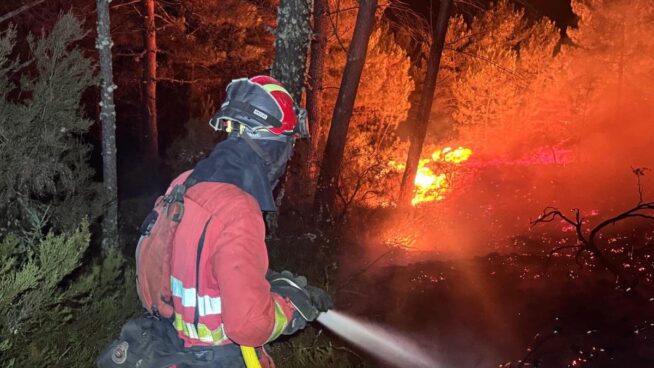 Asturias registra siete incendios forestales, cuatro activos y tres estabilizados
