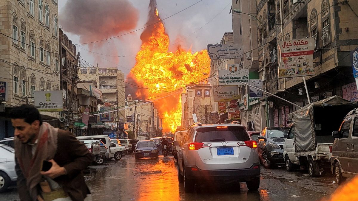 Un ataque de Israel deja al menos seis muertos en Yemen y el palacio presidencial «destruido»