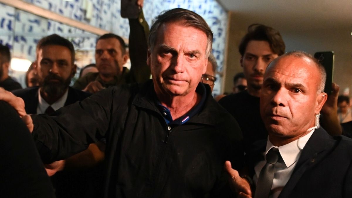 El Supremo brasileño ordena vigilar el domicilio de Bolsonaro por riesgo de fuga