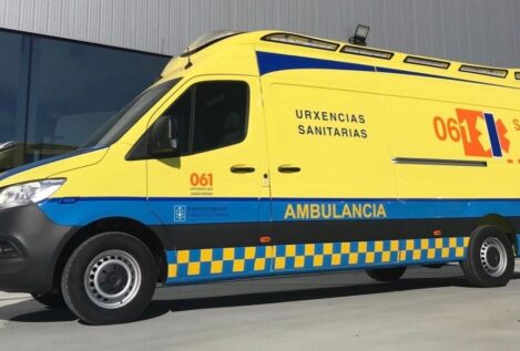 Una bombera sufre un golpe de calor mientras extinguía un incendio en Ourense