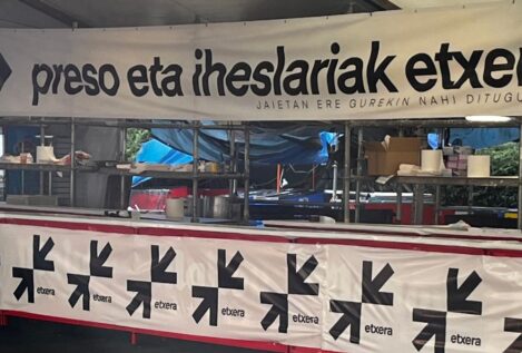 Denuncian la presencia de carteles a favor de los presos de ETA en las fiestas de Vitoria