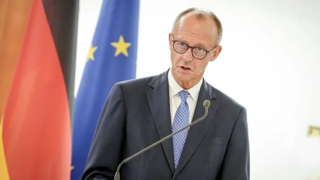 Merz defiende su plan de «jubilación activa voluntaria» para alargar la vida laboral en Alemania