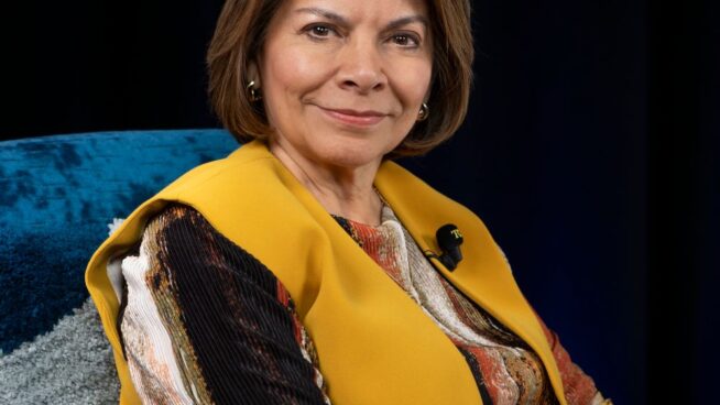 Laura Chinchilla con Juan Luis Cebrián