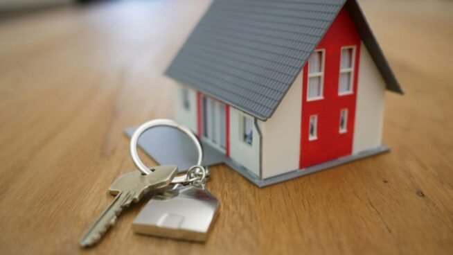 Las compraventas de viviendas subieron un 17,9% en junio y encadenan 12 meses al alza