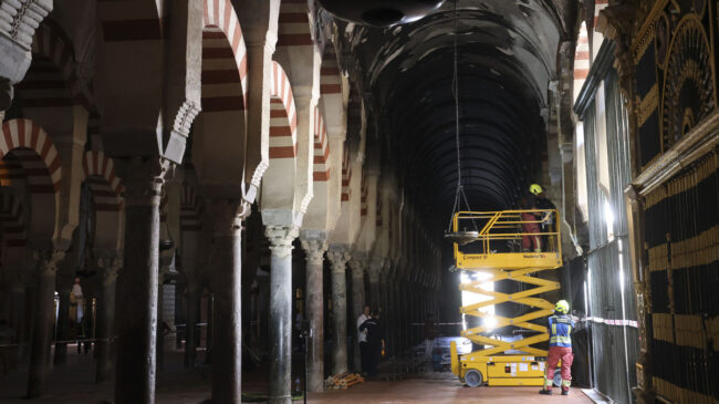 El Cabildo inicia la reparación de la Mezquita de Córdoba en medio de las críticas de la izquierda