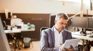 Cristian Albeiro Carmona Hernández: menos ruido y más impacto en la transformación digital de 2025