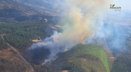 Confinadas 600 personas en dos balnearios de Albacete por un incendio forestal