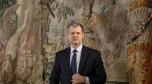 Dimite todo el Gobierno de Lituania tras la salida del primer ministro, investigado por corrupción