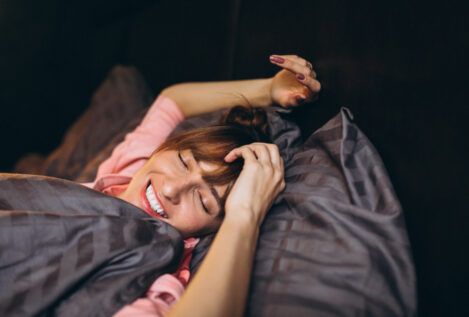 La relación, según Harvard, entre dormir y deporte: cuanto antes te acuestes, mejor