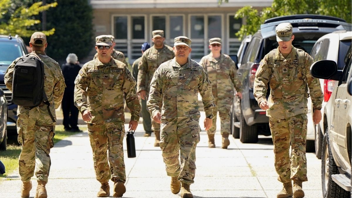 EEUU despliega al Ejército en el sur del Caribe contra grupos de narcotraficantes