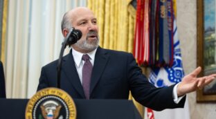 Estados Unidos espera recaudar 50.000 millones de dólares al mes con los aranceles