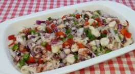 La ensalada que preparo cada noche tras las vacaciones para depurar y sentirme más ligera