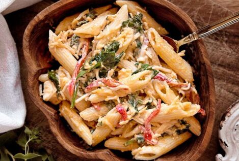 Las dos ensaladas de pasta saciantes que sirven en restaurantes (y puedes hacer en casa)