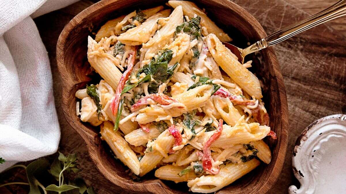 Las dos ensaladas de pasta saciantes que sirven en restaurantes (y puedes hacer en casa)