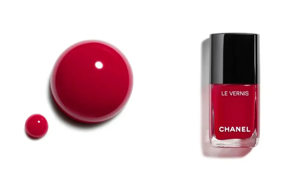 Esmalte cereza para pedicuras