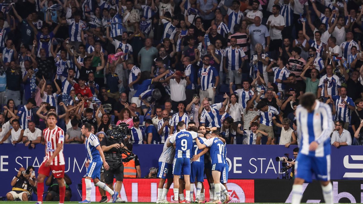 El Atlético se la pega en su estreno contra el Espanyol