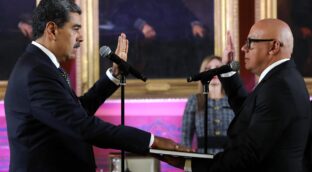 El chavismo acusa a Trump de dar alas a la violencia al ofrecer recompensa por Maduro