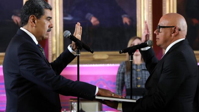 El chavismo acusa a Trump de dar alas a la violencia al ofrecer recompensa por Maduro