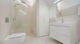 Giro en el diseño: las duchas a ras del suelo quedan obsoletas ante la nueva tendencia 2025