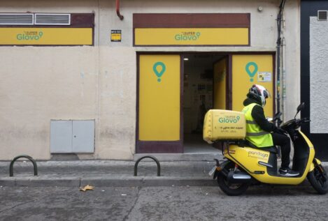 Glovo amenaza con dejar de operar en España por las multas millonarias a su modelo laboral