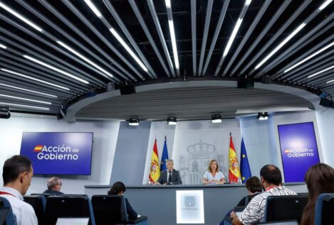 El Gobierno aprueba un último decreto para derivar menores inmigrantes a las autonomías