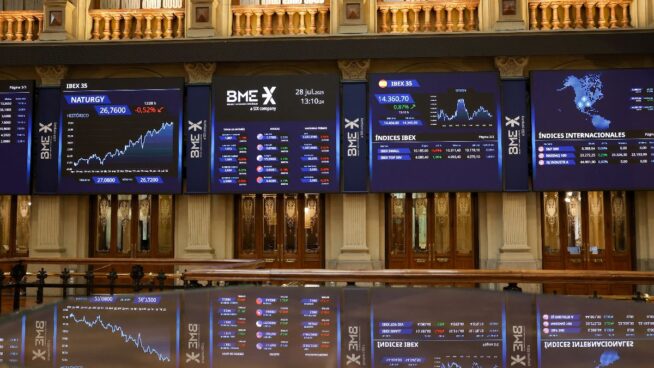 El Ibex 35 supera los 15.000 puntos por primera vez desde la crisis de 2008